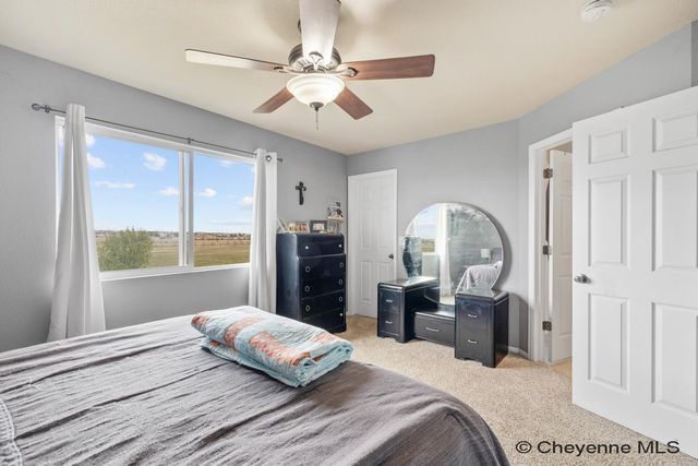 1805 MEADOW DR, Cheyenne, WY 82001