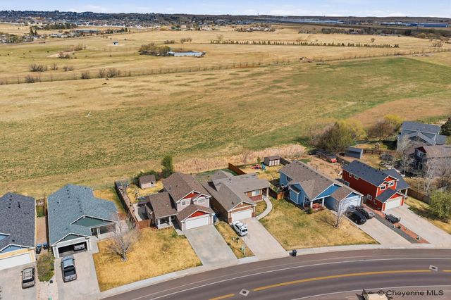 1805 MEADOW DR, Cheyenne, WY 82001