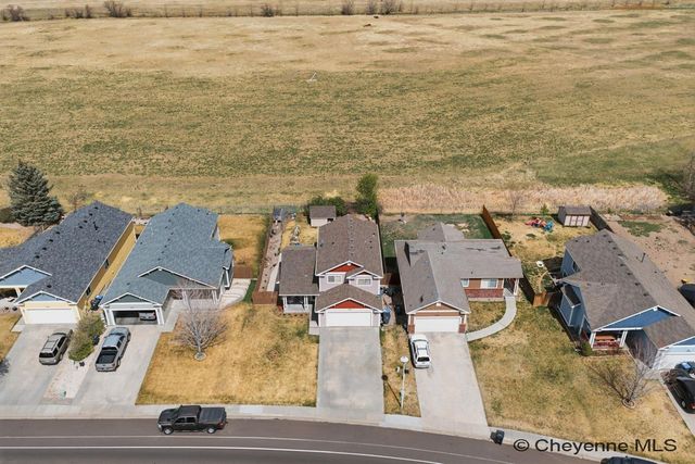 1805 MEADOW DR, Cheyenne, WY 82001