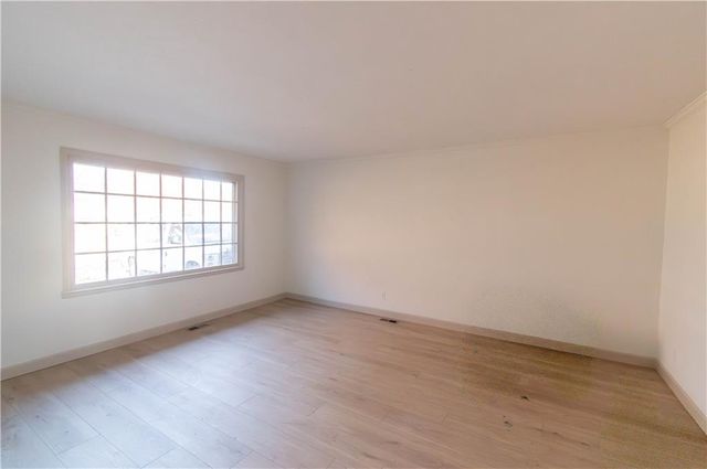 3415 Trail Road, Lawrence, KS 66049