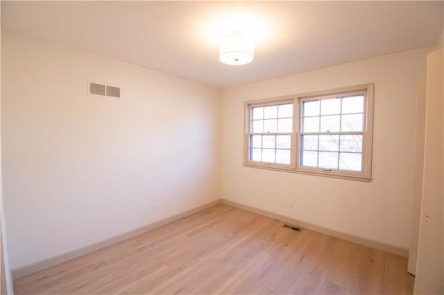 3415 Trail Road, Lawrence, KS 66049