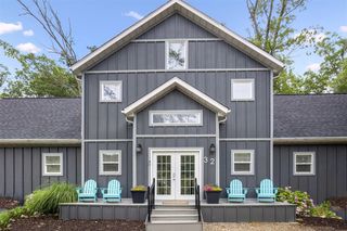 32 Walden Way, New Buffalo, MI 49117
