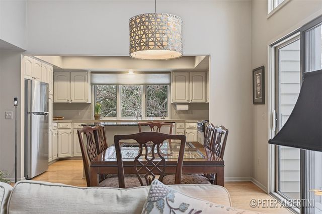 5171 N Quail Crest Drive, Grand Rapids, MI 49546