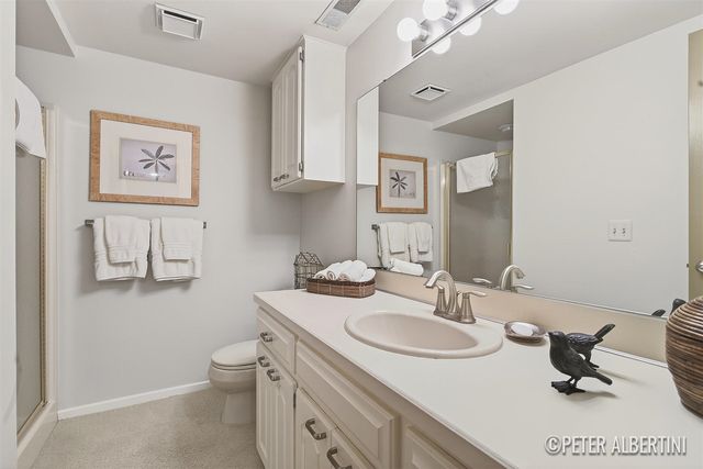 5171 N Quail Crest Drive, Grand Rapids, MI 49546