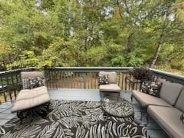 5171 N Quail Crest Drive, Grand Rapids, MI 49546