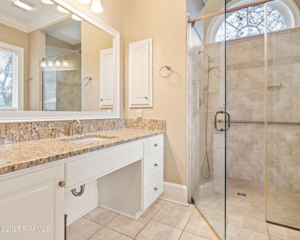 12 Steamboat Bend Boulevard, New Iberia, LA 70563