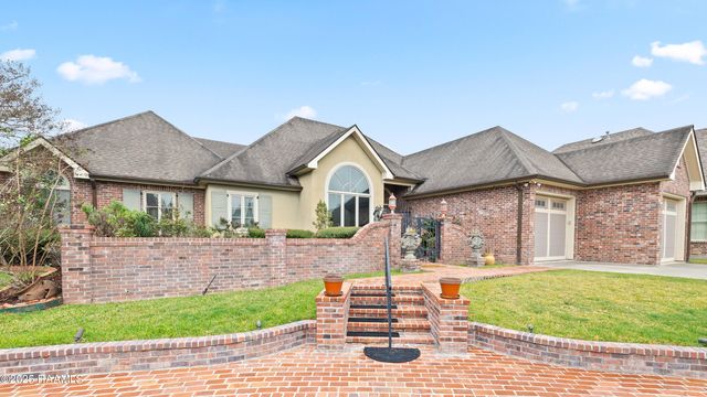 12 Steamboat Bend Boulevard, New Iberia, LA 70563