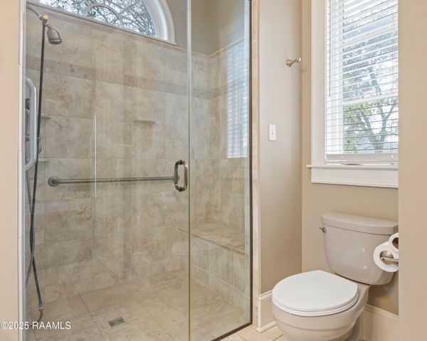 12 Steamboat Bend Boulevard, New Iberia, LA 70563