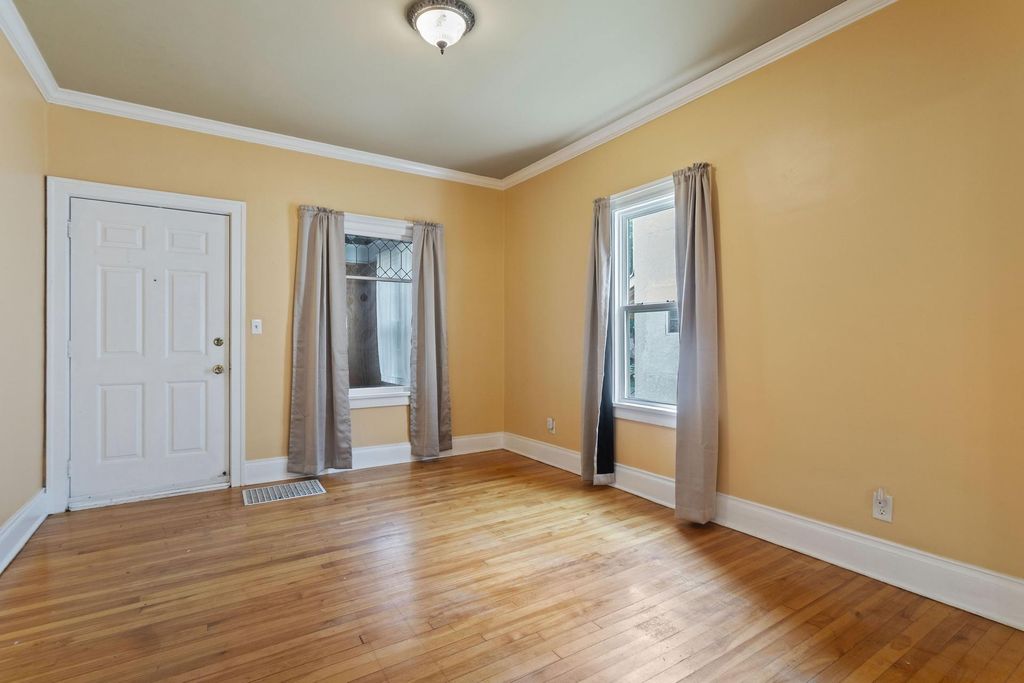 4040 Madison Street NE, Columbia Heights, MN 55421 — photo 2