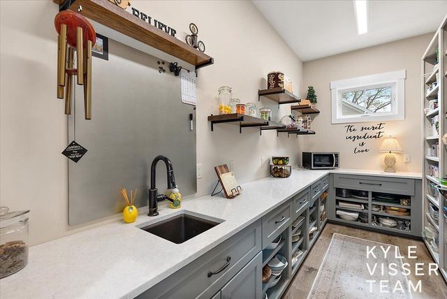 5109 E Manitou Way, Newaygo, MI 49337