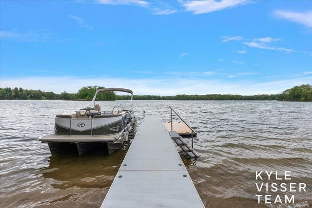5109 E Manitou Way, Newaygo, MI 49337