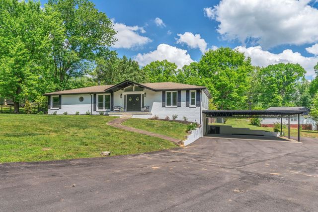 1009 Primrose Dr, Greenbrier, TN 37073