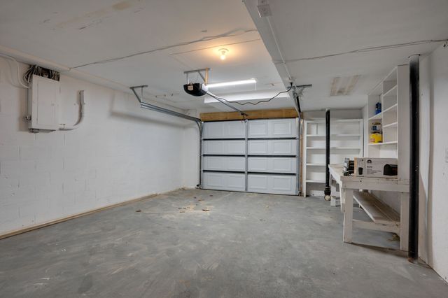 1009 Primrose Dr, Greenbrier, TN 37073