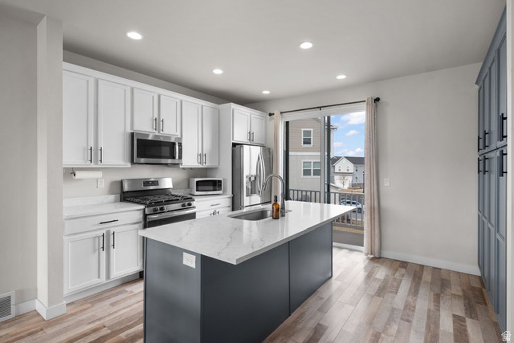 Image 3 of property listing at 5149 W ARLEY CT, Herriman, UT 84096