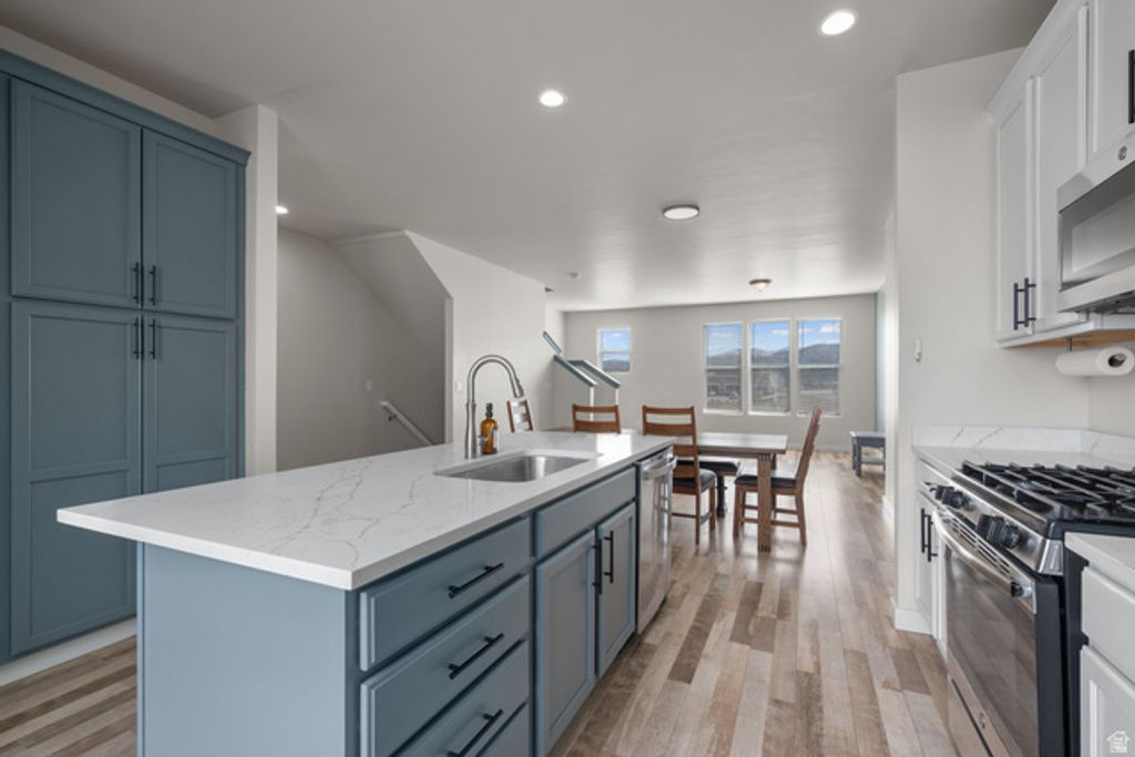 Image 4 of property listing at 5149 W ARLEY CT, Herriman, UT 84096