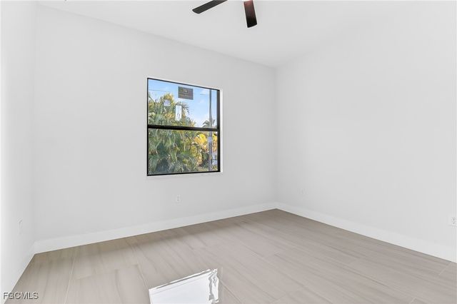 1824 SW 49th TER, Cape Coral, FL 33914