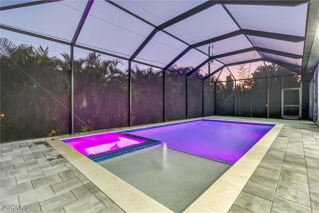 1824 SW 49th TER, Cape Coral, FL 33914