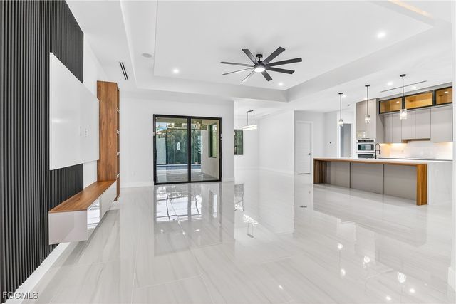 1824 SW 49th TER, Cape Coral, FL 33914