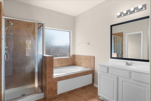 8611 Rocky River Street, Cove, TX 77523