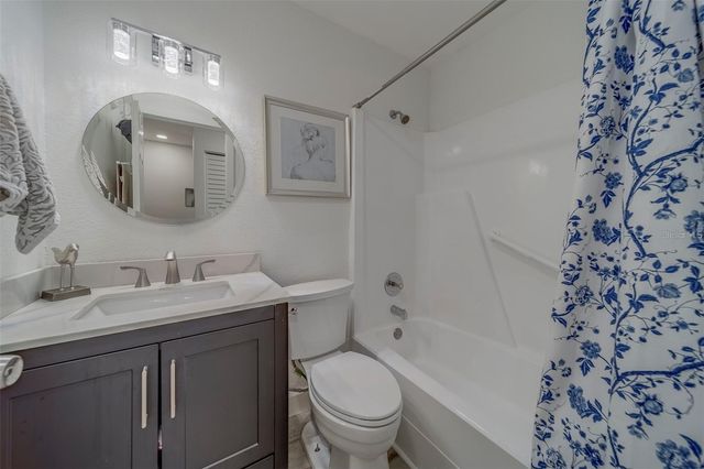 2700 BAYSHORE BOULEVARD 588, Dunedin, FL 34698