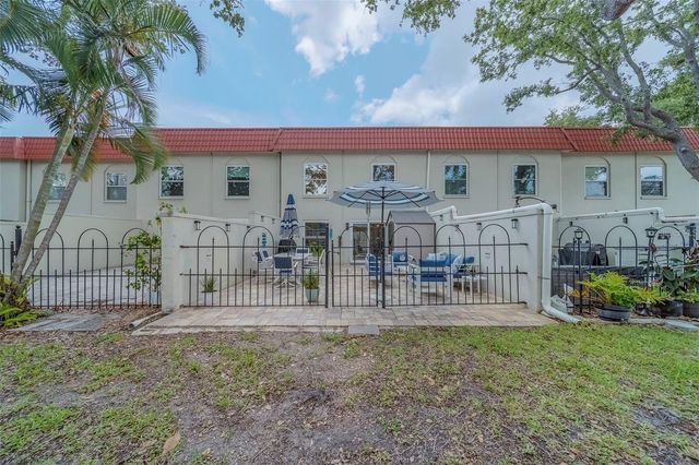 2700 BAYSHORE BOULEVARD 588, Dunedin, FL 34698