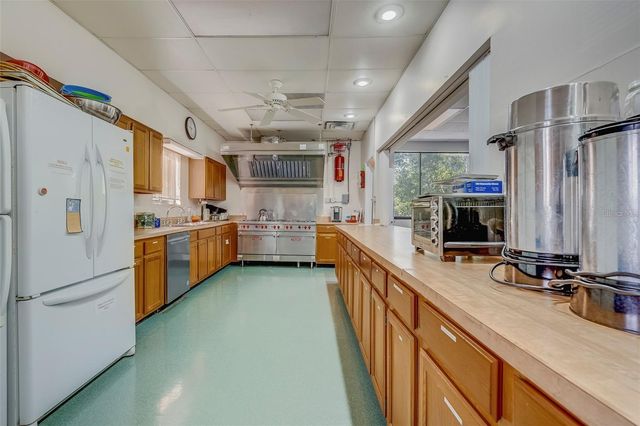2700 BAYSHORE BOULEVARD 588, Dunedin, FL 34698