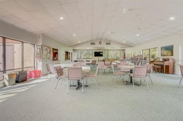 2700 BAYSHORE BOULEVARD 588, Dunedin, FL 34698