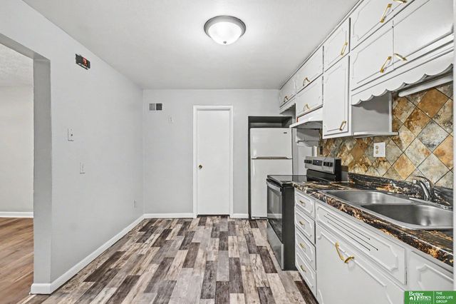 3368 X Street, Omaha, NE 68107
