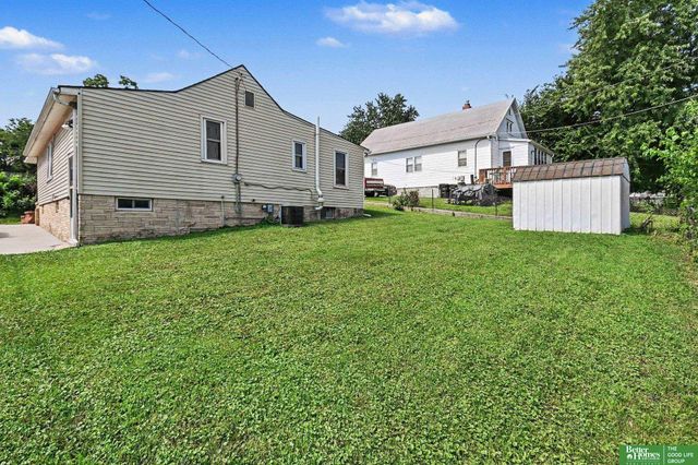 3368 X Street, Omaha, NE 68107