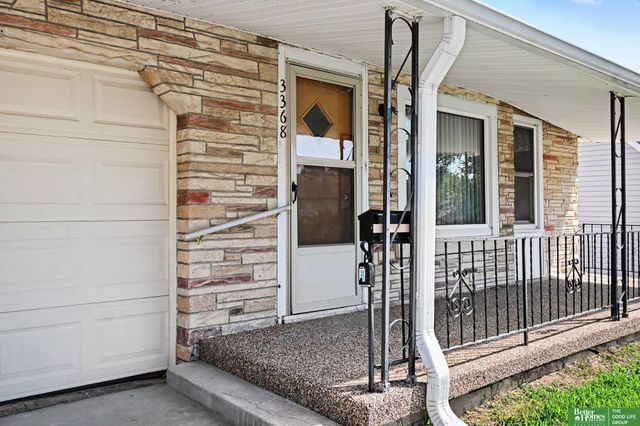 3368 X Street, Omaha, NE 68107