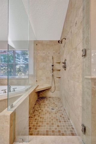 2839 SAFE HARBOR DRIVE, Tampa, FL 33618