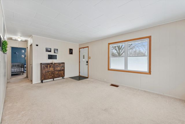 1208 Beulah Vista Boulevard, Valparaiso, IN 46383