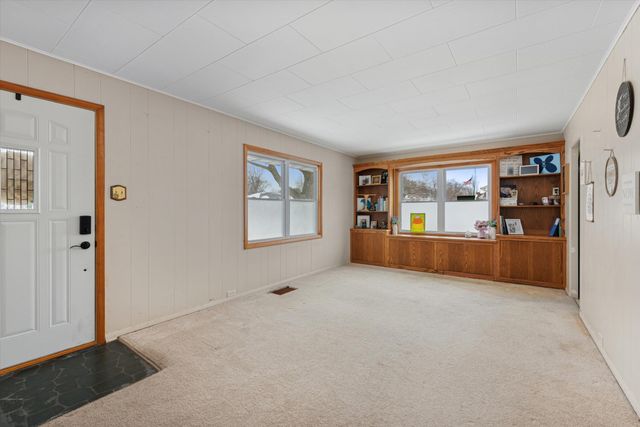 1208 Beulah Vista Boulevard, Valparaiso, IN 46383