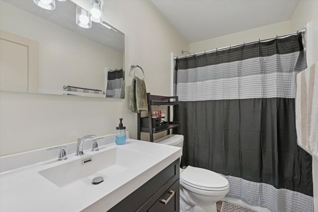 1208 Beulah Vista Boulevard, Valparaiso, IN 46383