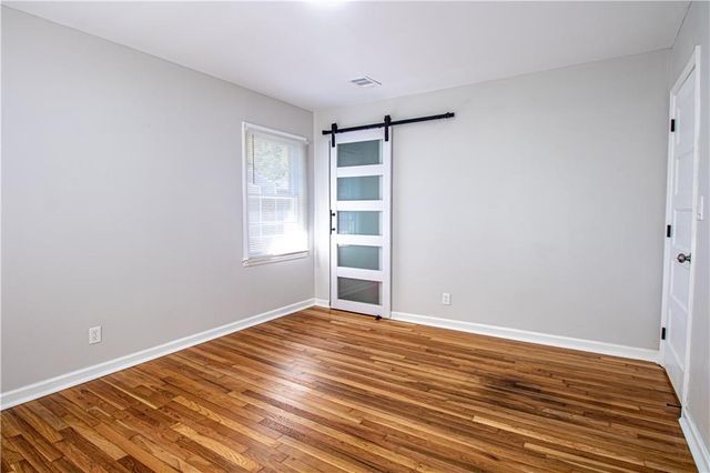 559 Westmeath Drive SW, Atlanta, GA 30310