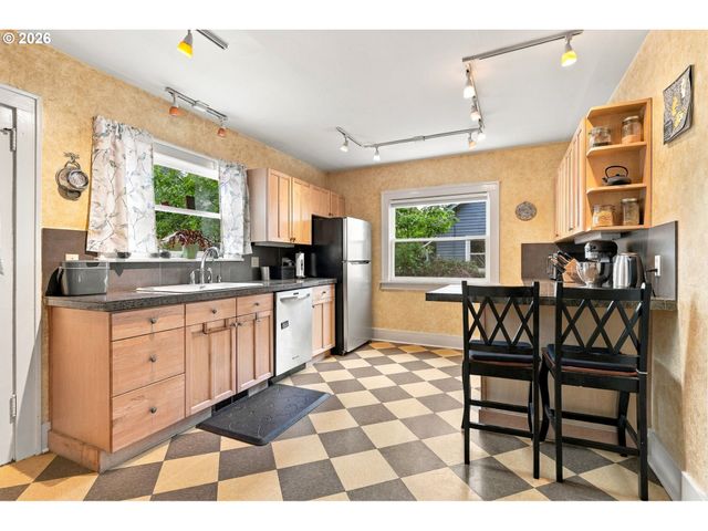 1318 Se PALM St, Portland, OR 97214