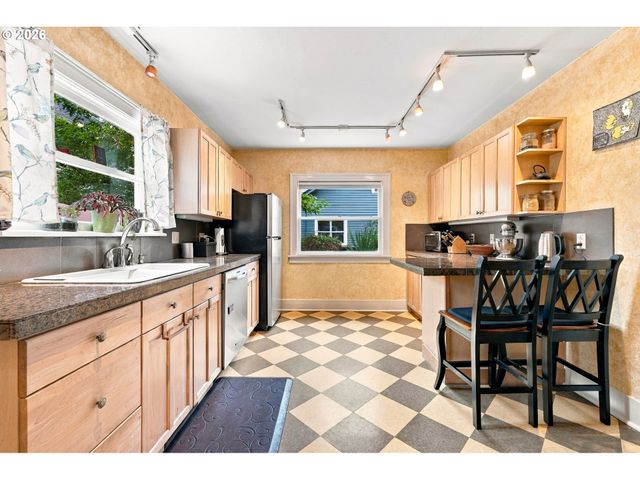 1318 Se PALM St, Portland, OR 97214