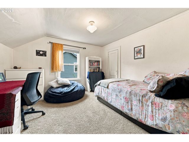 1318 Se PALM St, Portland, OR 97214