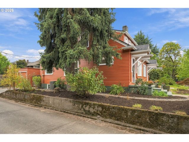 1318 Se PALM St, Portland, OR 97214