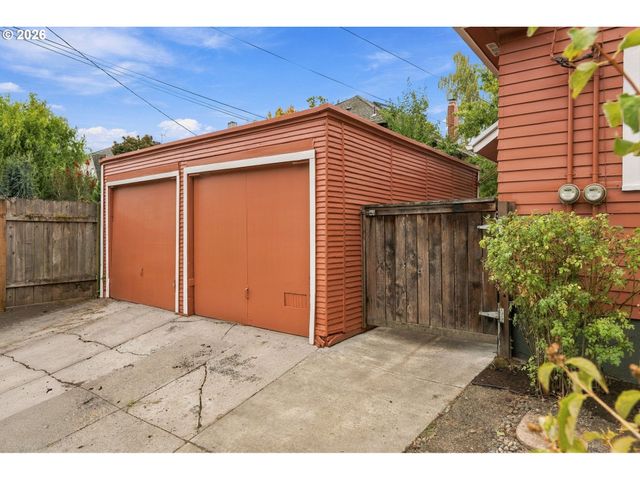 1318 Se PALM St, Portland, OR 97214