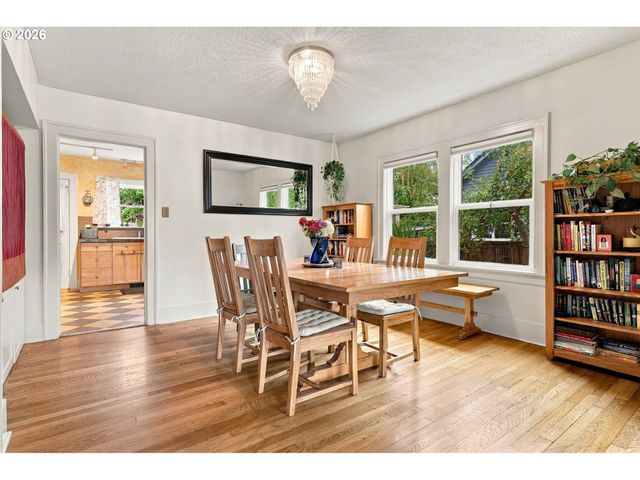 1318 Se PALM St, Portland, OR 97214