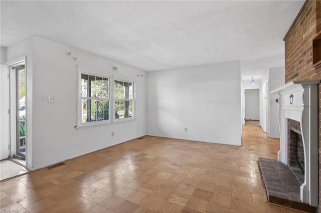 5424 Hatteras RD, Virginia Beach, VA 23462