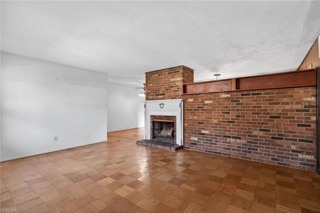 5424 Hatteras RD, Virginia Beach, VA 23462