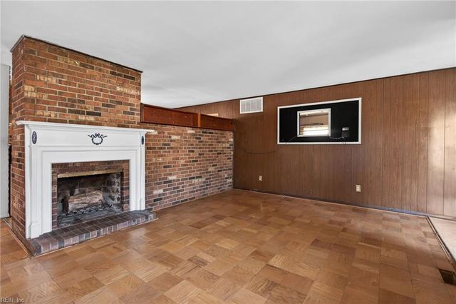 5424 Hatteras RD, Virginia Beach, VA 23462