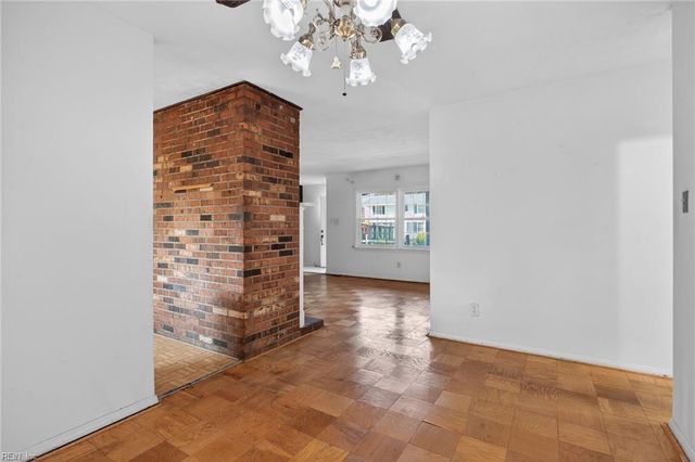 5424 Hatteras RD, Virginia Beach, VA 23462