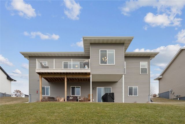 561 Fawn Avenue, Tiffin, IA 52340