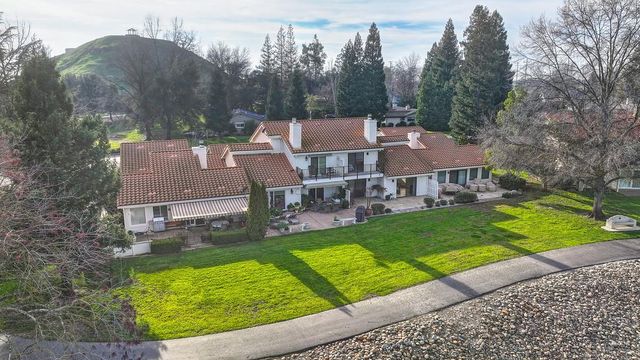 14846 Lago Dr, Rancho Murieta, CA 95683