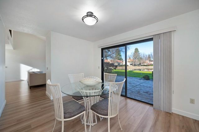 14846 Lago Dr, Rancho Murieta, CA 95683