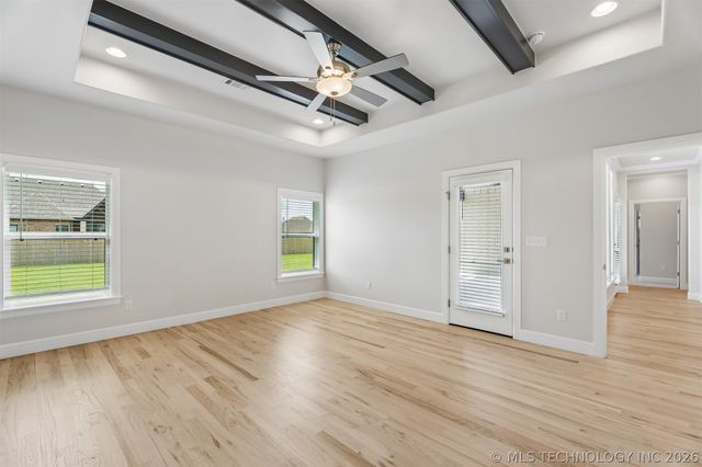 84 E 165th Place S, Glenpool, OK 74033