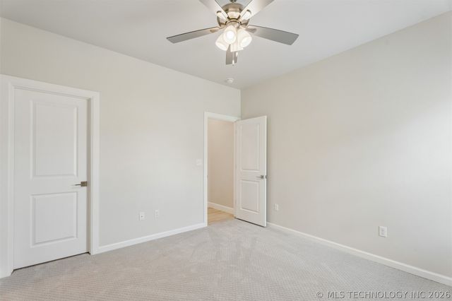 84 E 165th Place S, Glenpool, OK 74033